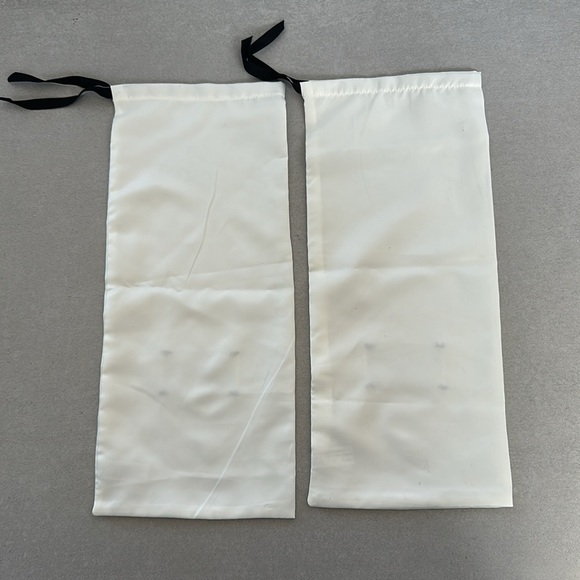 Pair of Gucci Luxury Ivory Sateen Authentic Drawstring Dust Bag Pouch - Picture 4 of 5